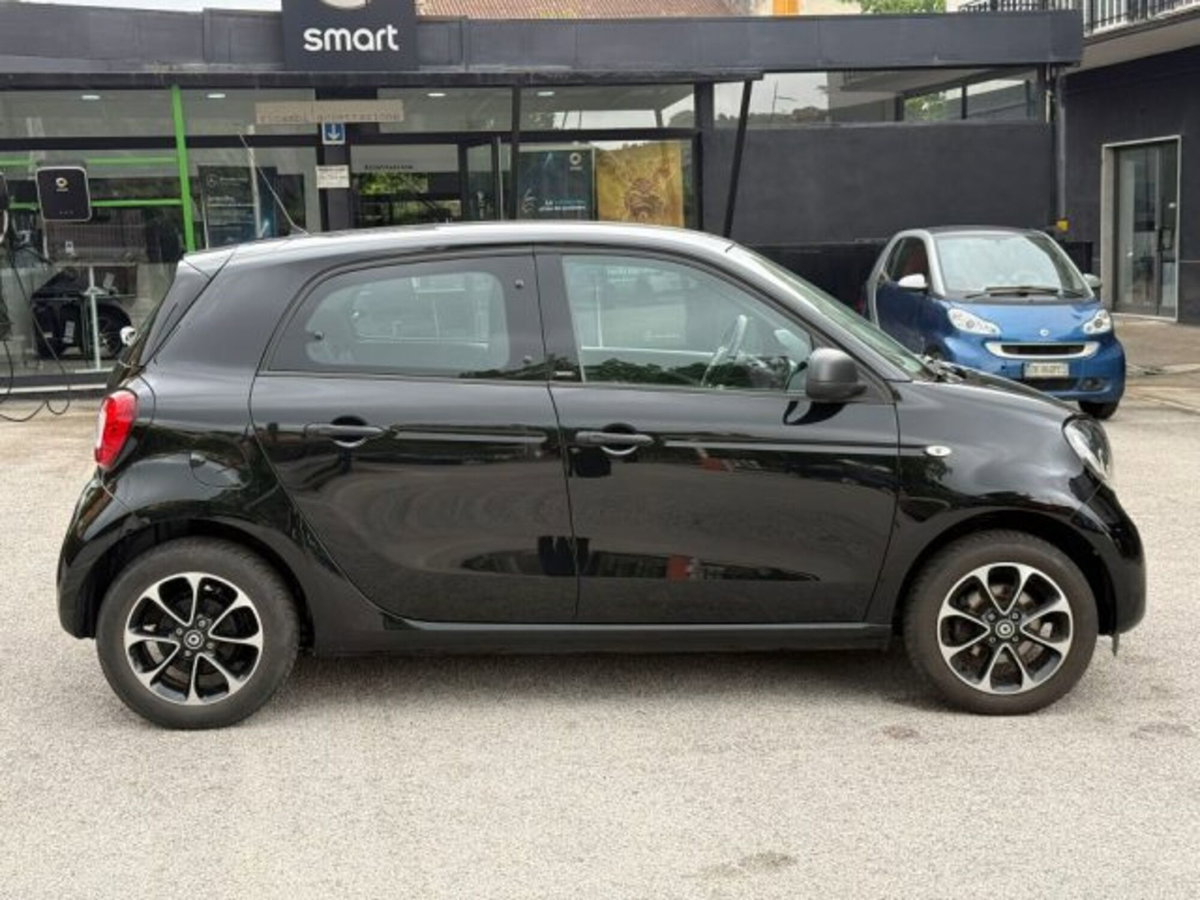 smart forfour forfour 70 1.0 Perfect (14)