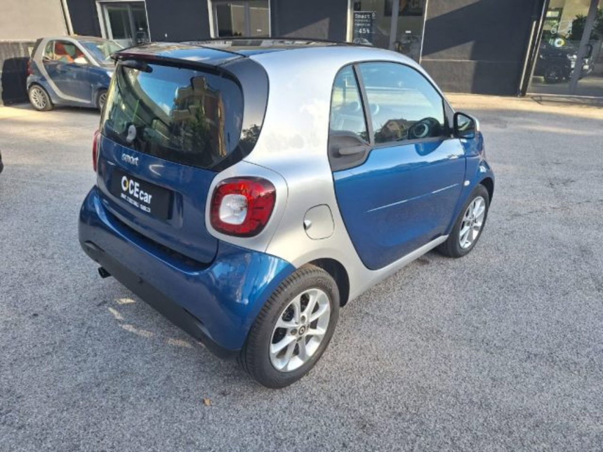 smart Fortwo 70 1.0 Urban (4)