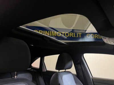 Volkswagen Taigo 1.0 TSI 110 CV DSG R-Line (18)