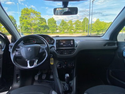 Peugeot 208 75 5 porte Active (10)