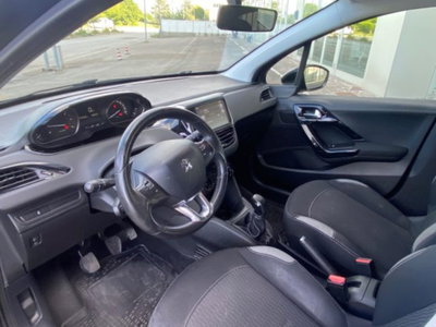 Peugeot 208 75 5 porte Active (11)