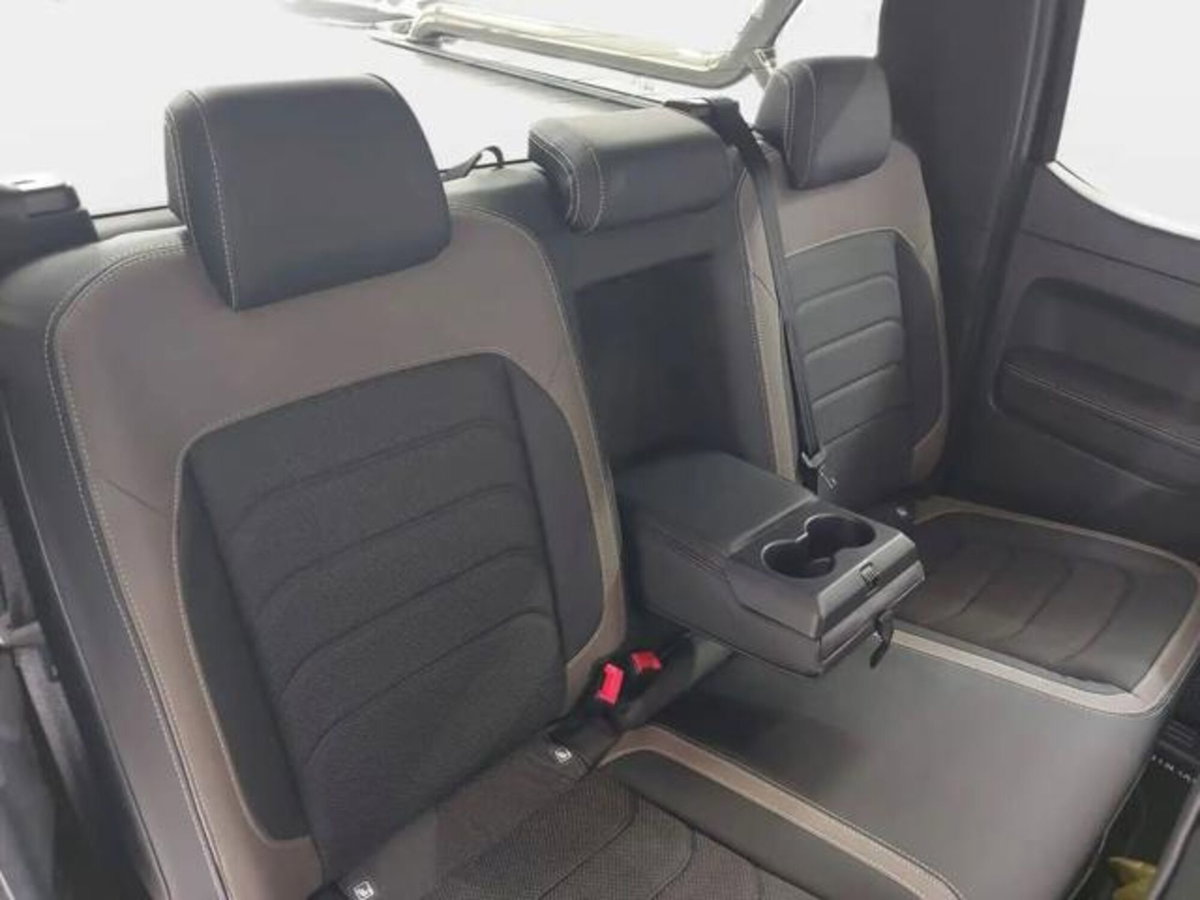 Volkswagen Amarok 3.0 tdi V6 Aventura 4motion auto (14)