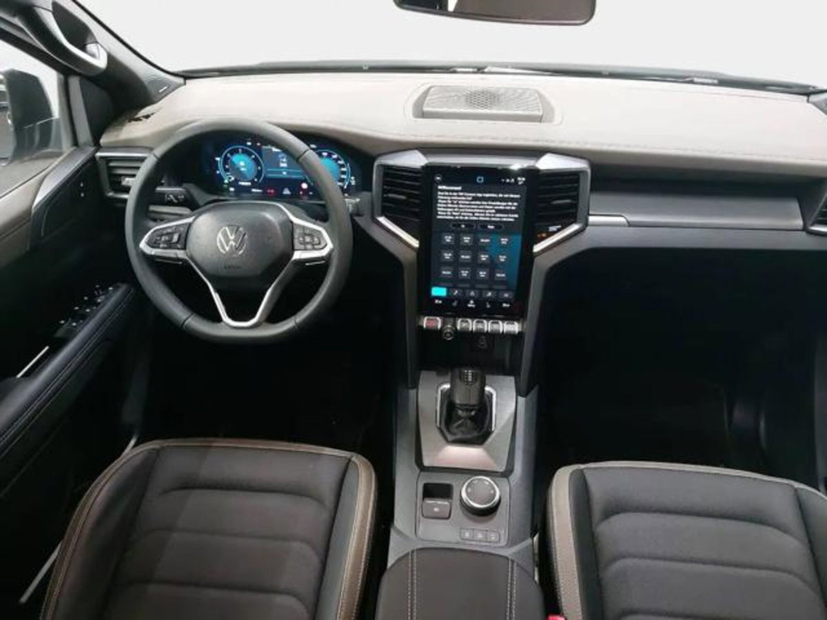 Volkswagen Amarok 3.0 tdi V6 Aventura 4motion auto (2)