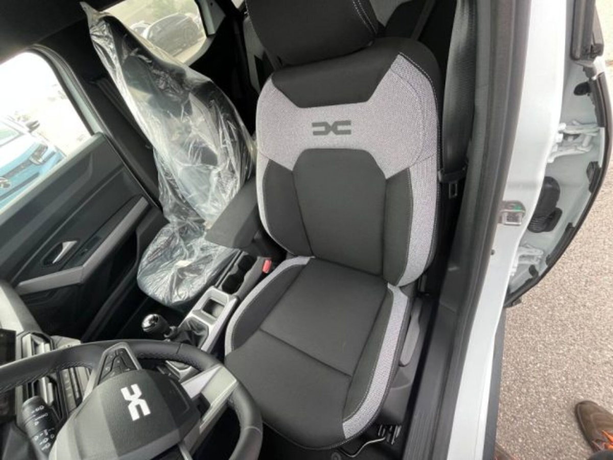 Dacia Duster 1.2 Eco-G Journey 120cv (9)
