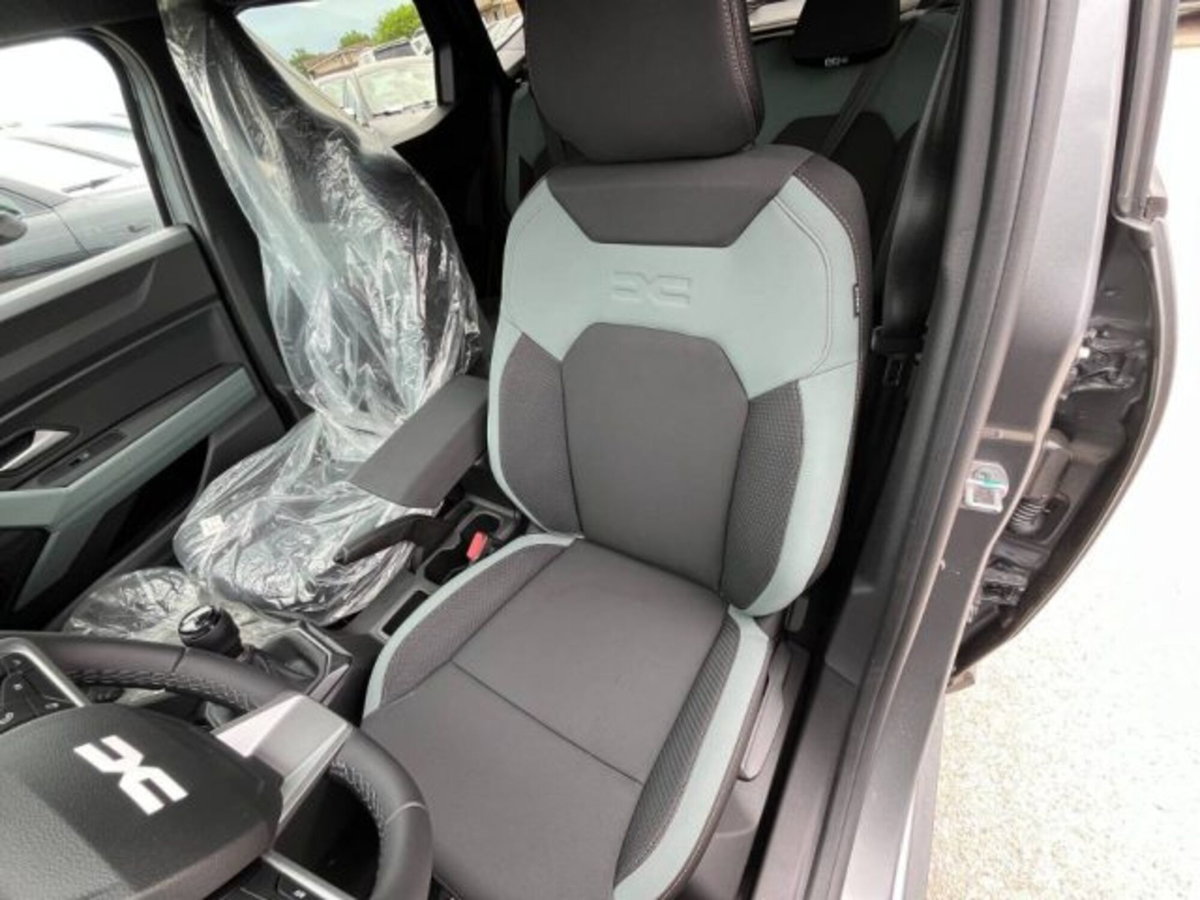 Dacia Duster 1.2 Eco-G Extreme 120cv (9)