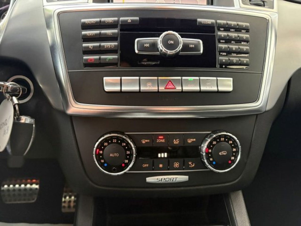 Mercedes-Benz Classe ML 250 BlueTEC 4Matic Sport (16)