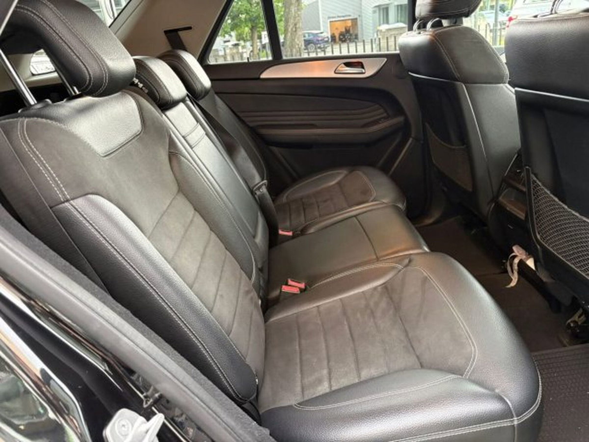 Mercedes-Benz Classe ML 250 BlueTEC 4Matic Sport (17)