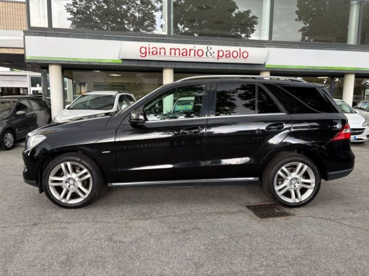 Mercedes-Benz Classe ML 250 BlueTEC 4Matic Sport (3)