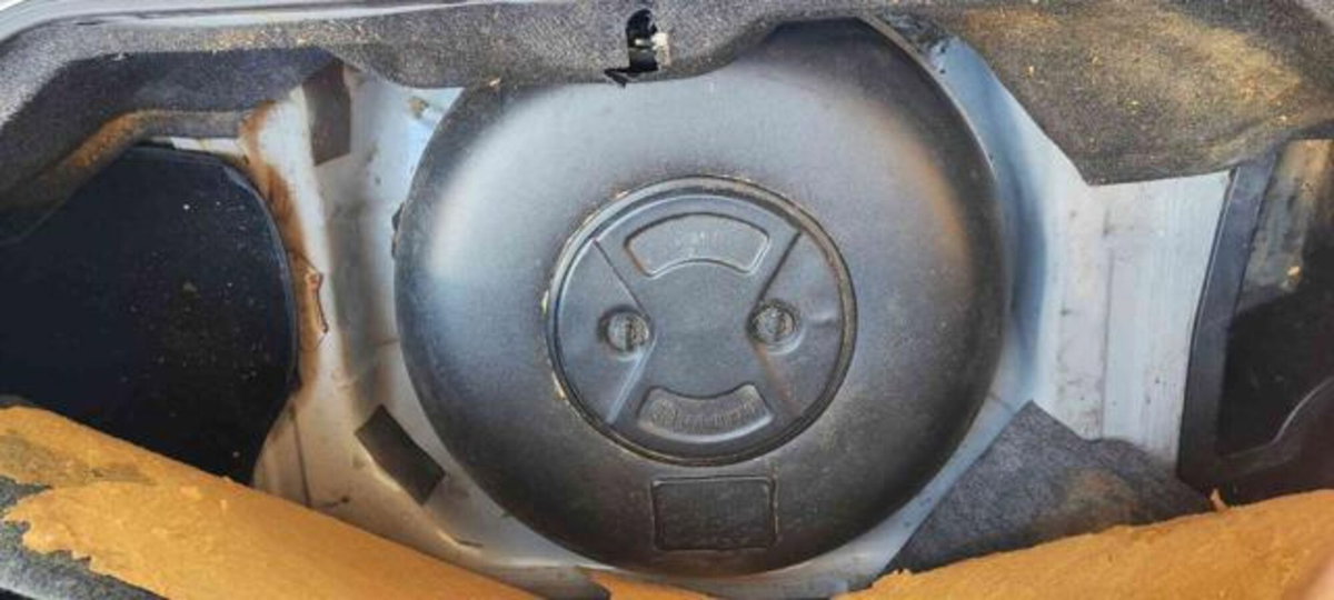 Mazda MX-5 1.6i 16V cat (14)