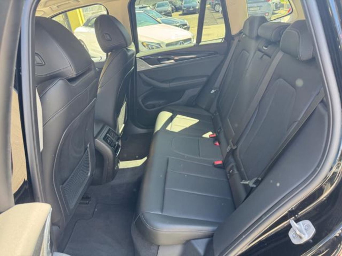BMW X3 xDrive20d 48V Luxury (13)