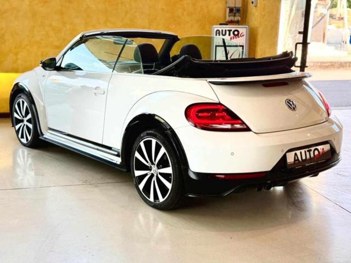 Volkswagen Maggiolino Cabrio 1.4 TSI DSG Sport BlueMotion Technology (4)