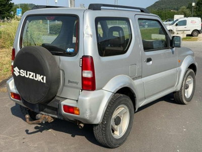 Suzuki Jimny 1.3i 16V cat 4WD JLX (2)