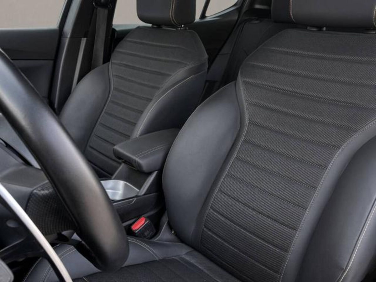 Alfa Romeo Tonale 1.3 phev Intensa Q4 280cv at6 (10)
