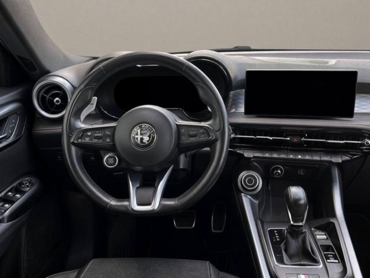 Alfa Romeo Tonale 1.3 phev Intensa Q4 280cv at6 (15)