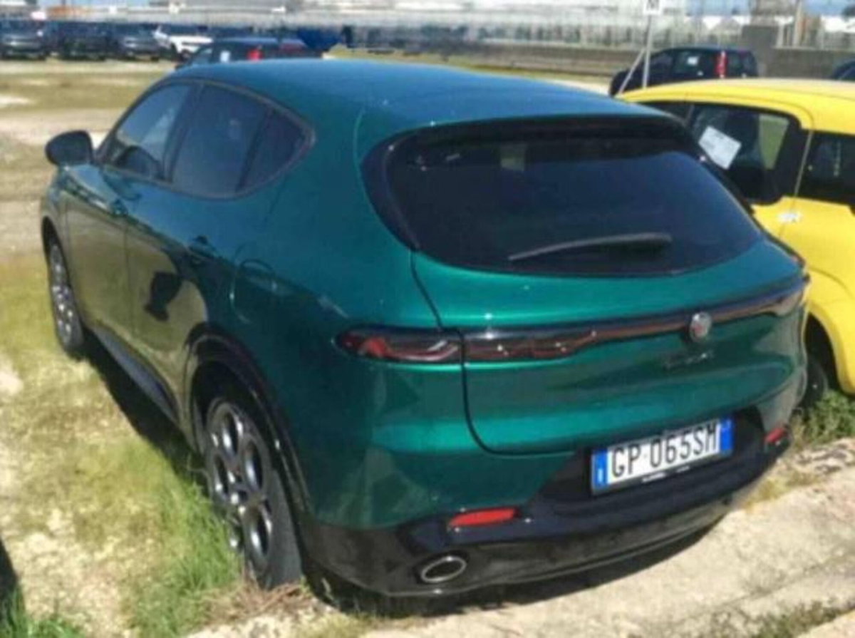 Alfa Romeo Tonale 1.3 phev Sprint Q4 280cv at6 (5)