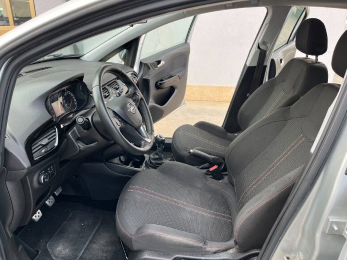 Opel Corsa 1.2 5 porte b-Color (12)
