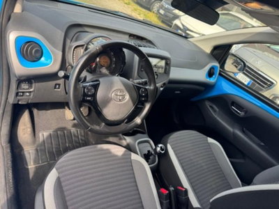 Toyota Aygo 1.0 VVT-i 72 CV 5 porte x-cool MMT (10)