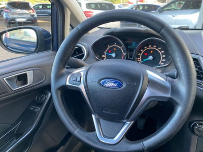 Ford Fiesta 1.5 TDCi 75CV 5 porte (18)