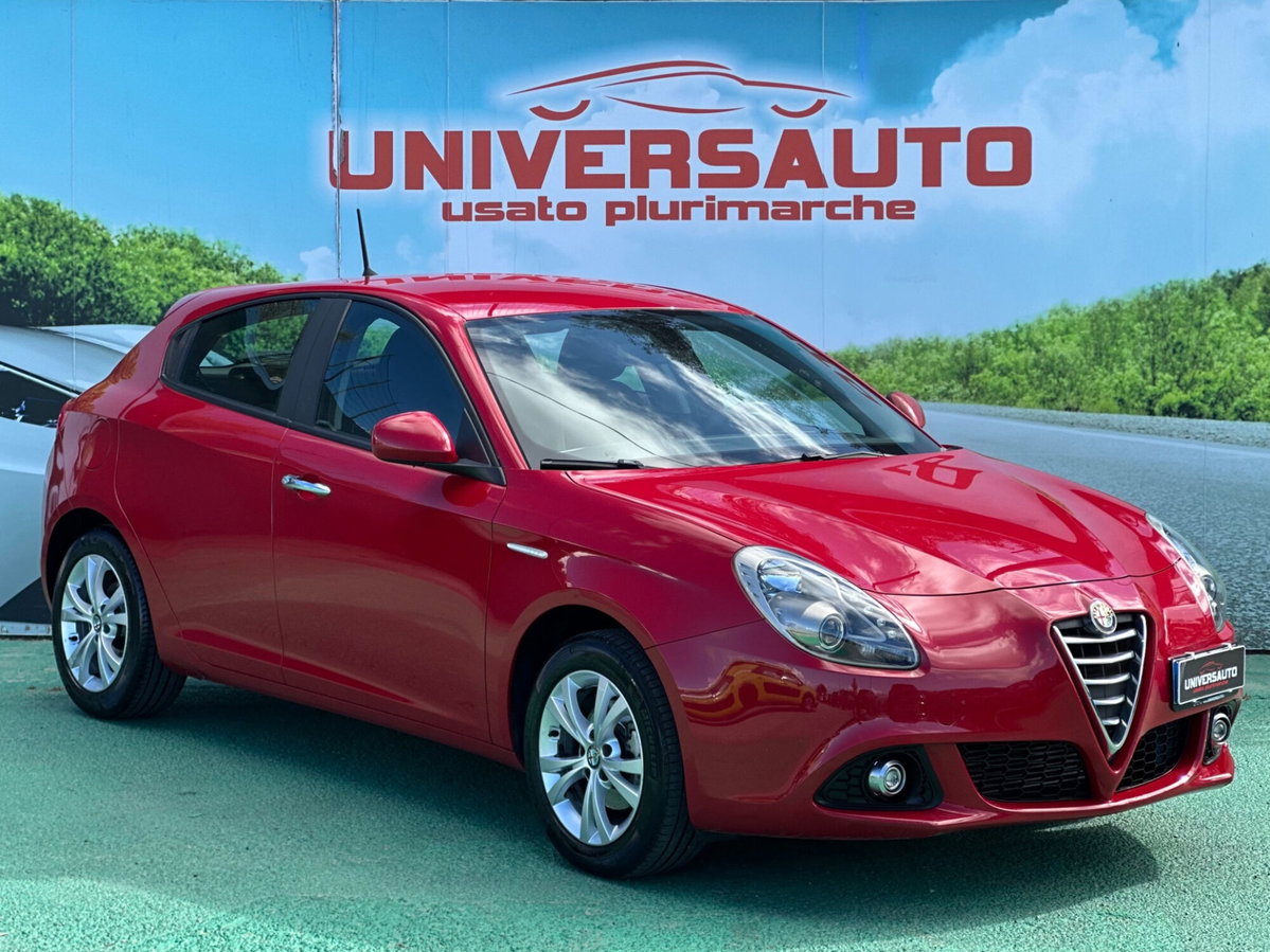 Alfa Romeo Giulietta 1.6 JTDm-2 Distinctive (2)