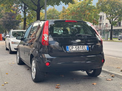 Ford Fiesta 1.4 TDCi 5p. Ghia (7)