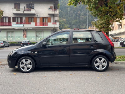 Ford Fiesta 1.4 TDCi 5p. Ghia (8)