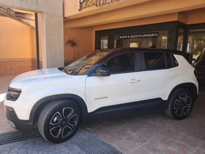 Jeep Avenger 1.2 turbo Summit fwd 100cv (2)