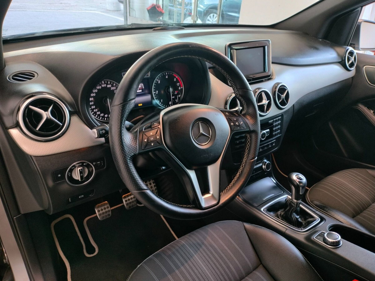 Mercedes-Benz Classe B 180 CDI Executive (7)