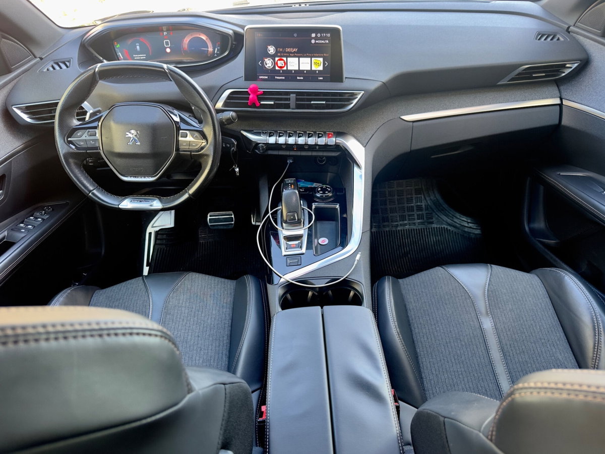 Peugeot 3008 BlueHDi 120 S&S EAT6 GT Line (10)