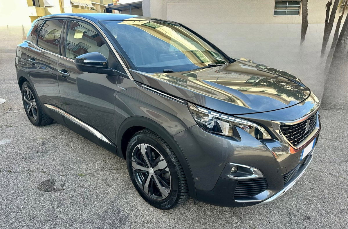 Peugeot 3008 BlueHDi 120 S&S EAT6 GT Line (3)