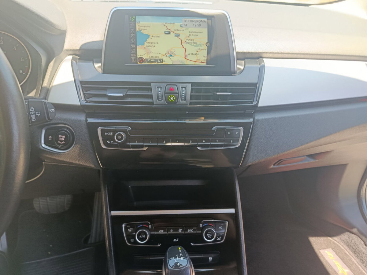 BMW Serie 2 Active Tourer 218d  Advantage (10)