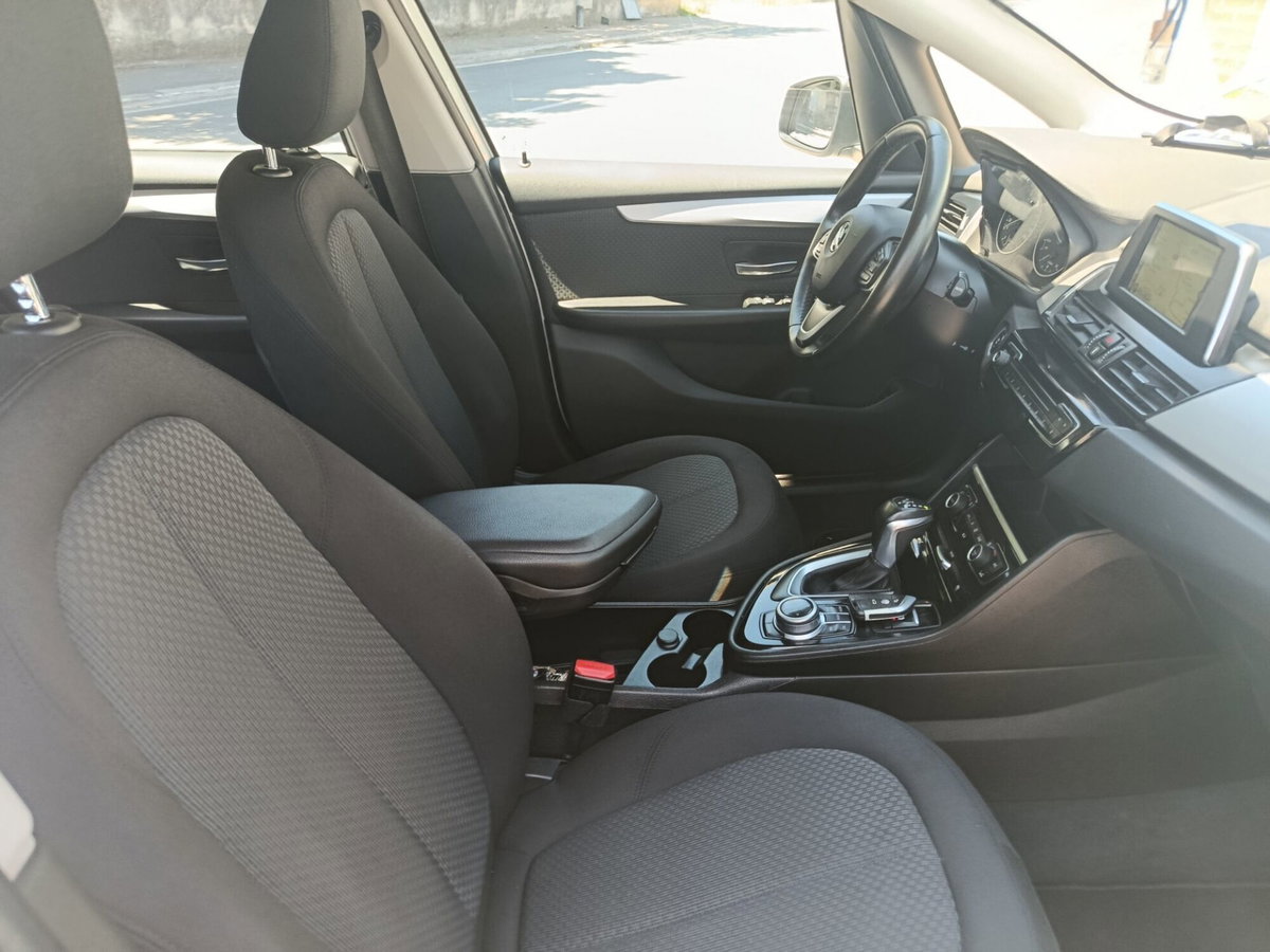 BMW Serie 2 Active Tourer 218d  Advantage (18)