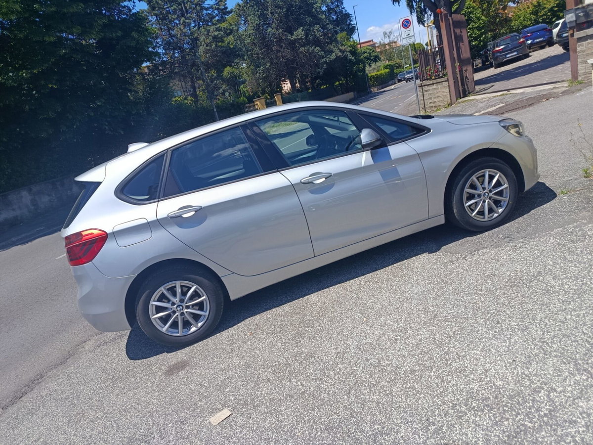 BMW Serie 2 Active Tourer 218d  Advantage (4)