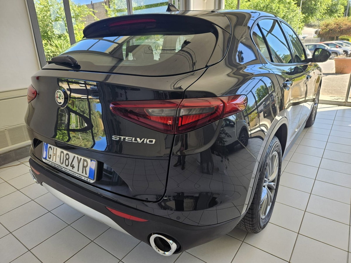 Alfa Romeo Stelvio Stelvio 2.2 Turbodiesel 160 CV AT8 RWD Super Business (7)