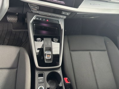 Audi A3 Sportback 35 TDI S tronic Business (14)