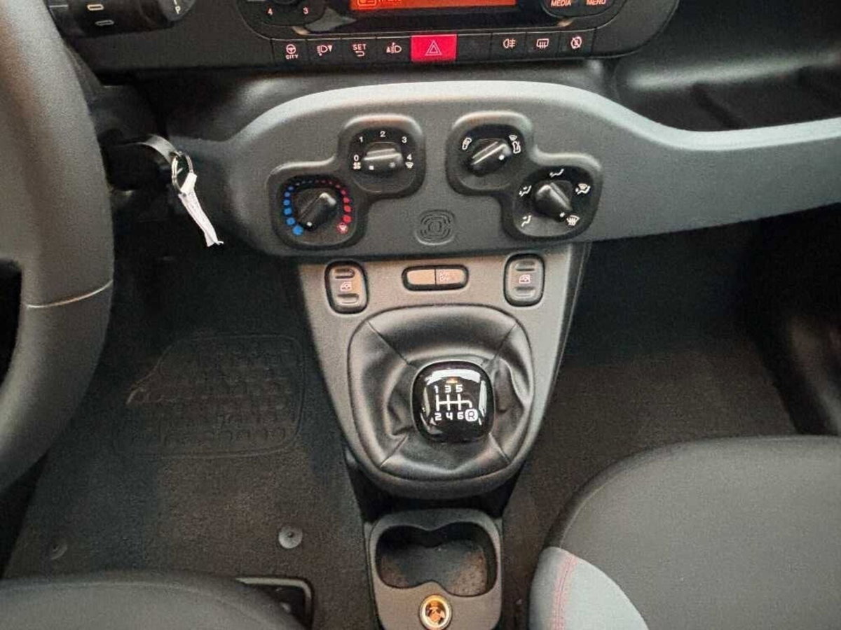 Fiat Panda 1.0 FireFly S&S Hybrid (9)