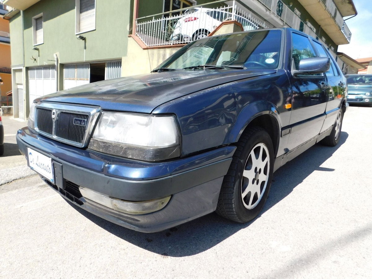 Lancia Thema turbodiesel LS