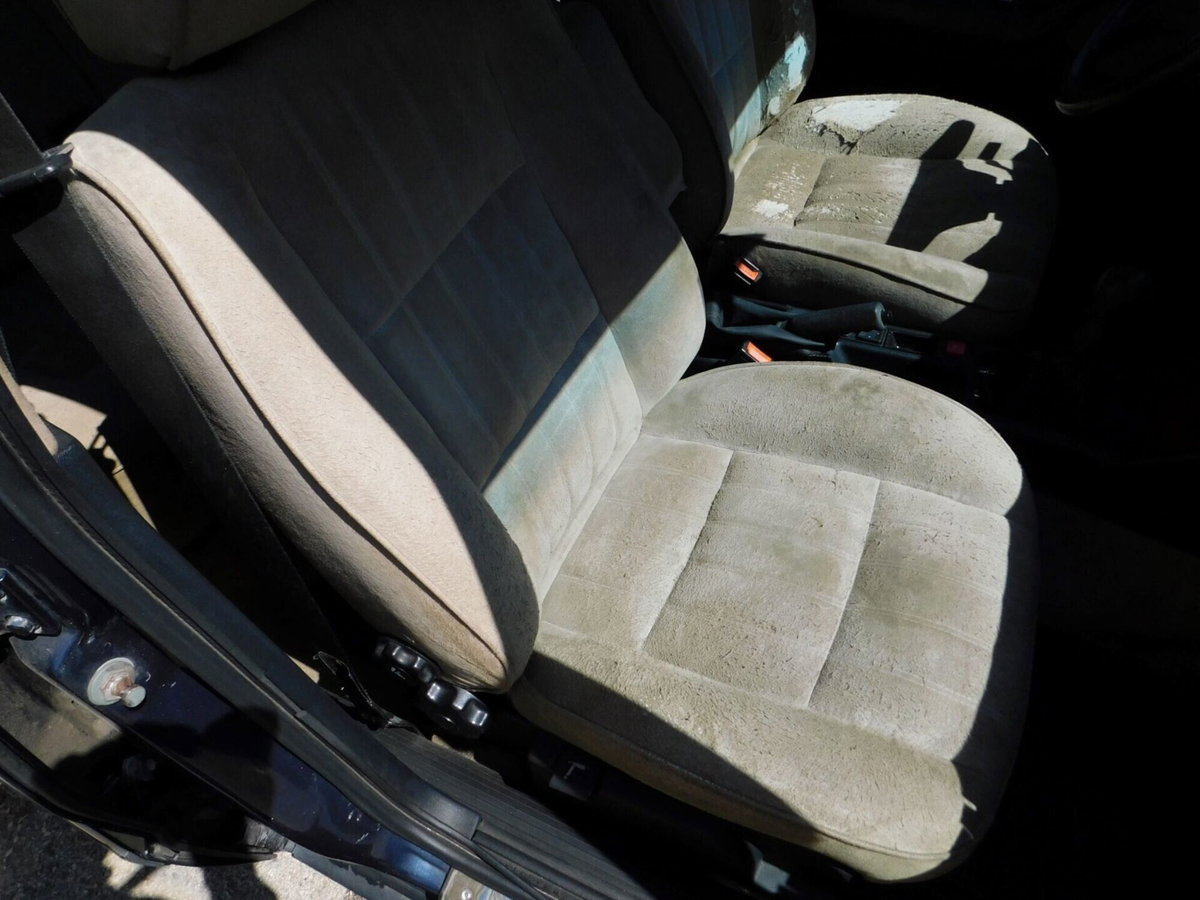 Lancia Thema turbodiesel LS (11)