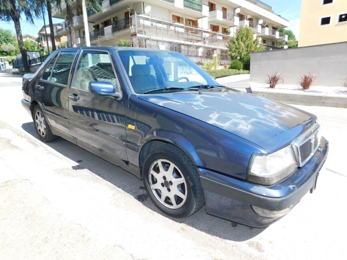 Lancia Thema turbodiesel LS (3)