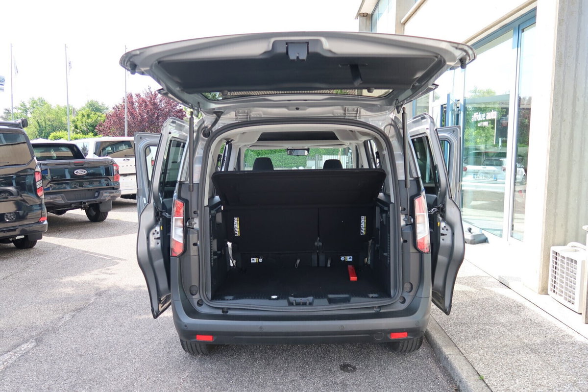 Ford Tourneo Courier 1.0 EcoBoost 100 CV Titanium (12)
