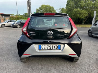 Toyota Aygo Connect 1.0 VVT-i 72 CV 5 porte x-play (10)
