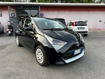 Toyota Aygo Connect 1.0 VVT-i 72 CV 5 porte x-play (3)