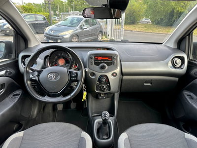 Toyota Aygo Connect 1.0 VVT-i 72 CV 5 porte x-play (5)