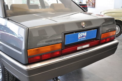 Alfa Romeo Alfa 90 2.5i Quadrifoglio Oro (18)