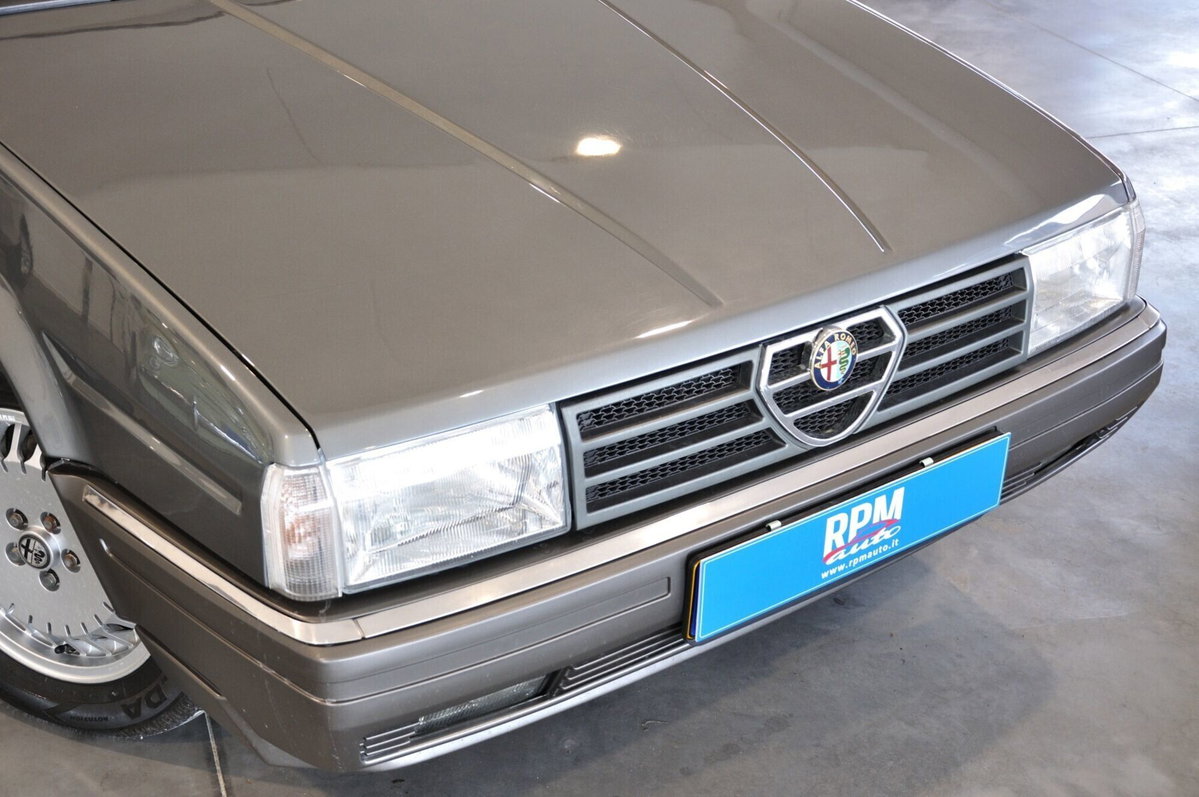 Alfa Romeo Alfa 90 2.5i Quadrifoglio Oro (5)