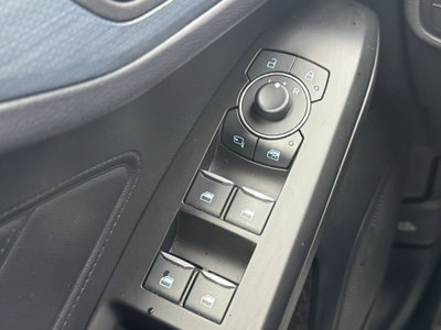 Ford Focus 1.0 EcoBoost Hybrid 125 CV Powershift 5p. Active X (17)