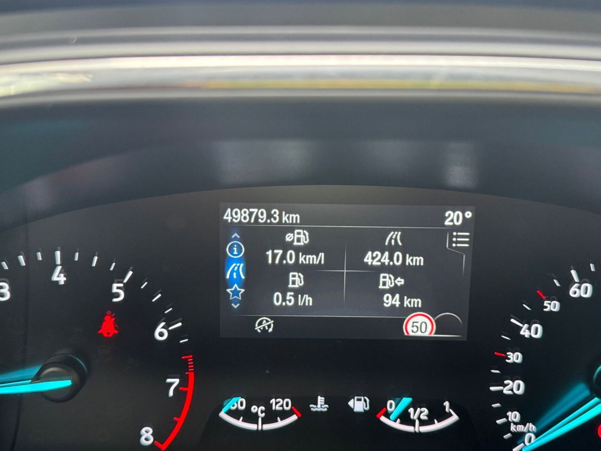 Ford Focus 1.0 EcoBoost Hybrid 125 CV Powershift 5p. Active X (8)