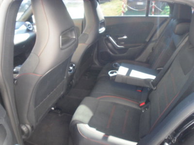 Mercedes-Benz CLA Shooting Brake 200 d Automatic 4Matic Shooting Brake Premium (17)