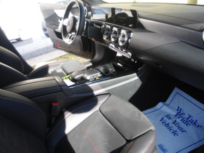 Mercedes-Benz CLA Shooting Brake 200 d Automatic 4Matic Shooting Brake Premium (19)