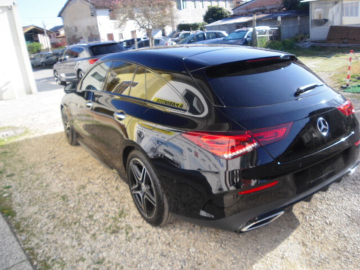 Mercedes-Benz CLA Shooting Brake 200 d Automatic 4Matic Shooting Brake Premium (9)