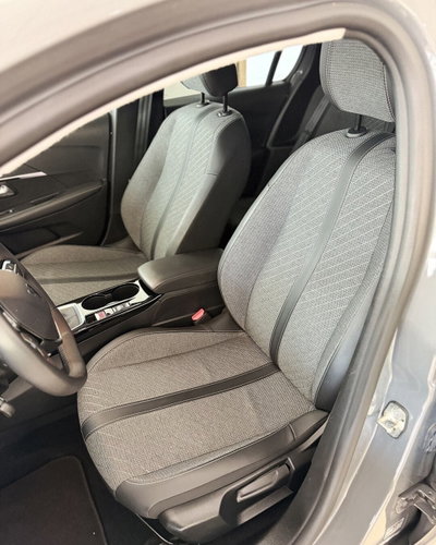 Peugeot 208 PureTech 100 Stop&Start 5 porte Allure (6)